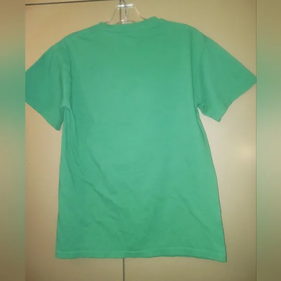 Snoopy Christmas tee - Picture 2 of 4